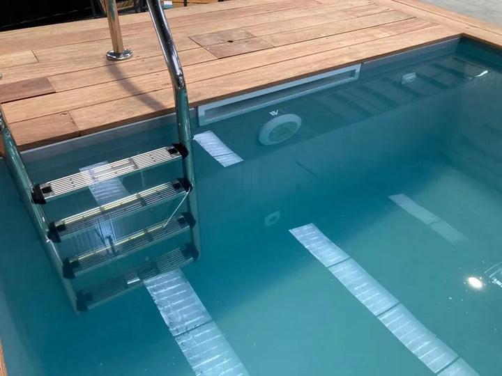 Contenedor de piscina de 12 m