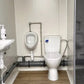 Pabellón sanitario modular con tres cabinas (Ref: S2103)