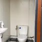 Pabellón sanitario modular con tres cabinas (Ref: S2103)