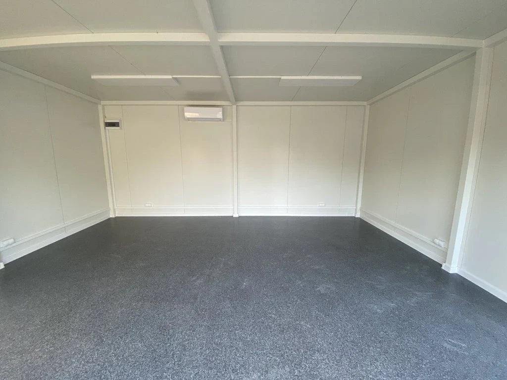 Contenedor de oficina tipo “Londres”, 6,00 x 5,00 m