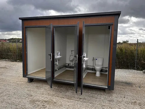 Pabellón sanitario modular con tres cabinas (Ref: S2103)