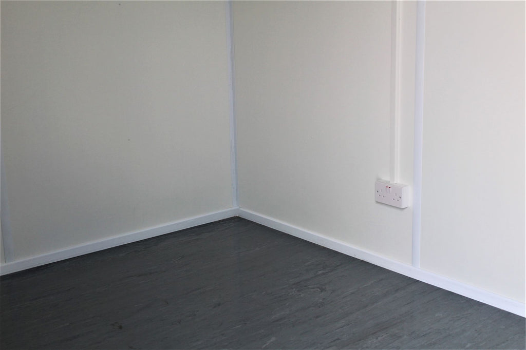 Contenedor de oficina de 20 pies con 2 ventanas (Ref:1073)